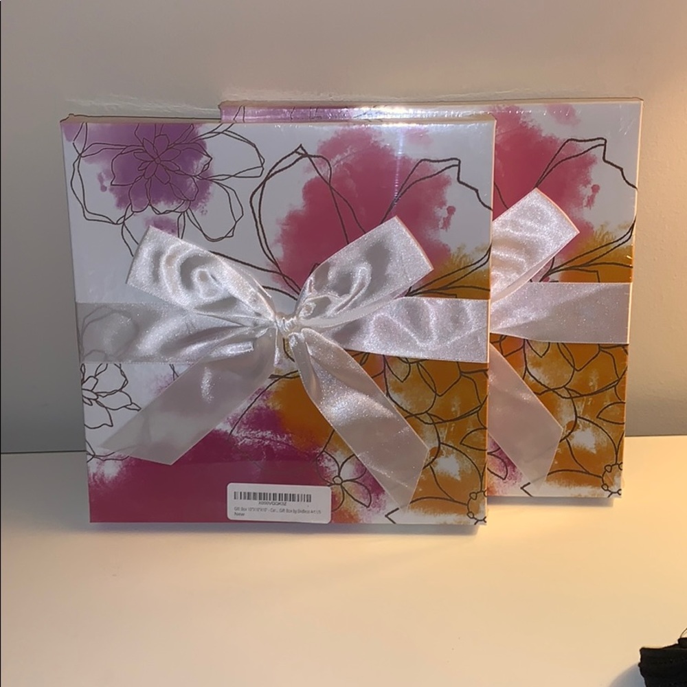 Gift boxes